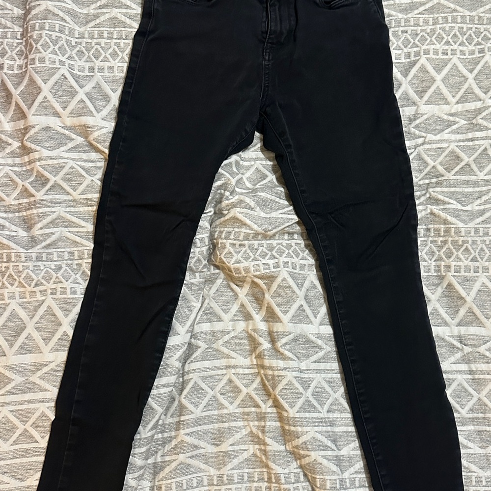 Black Skinny Jeans